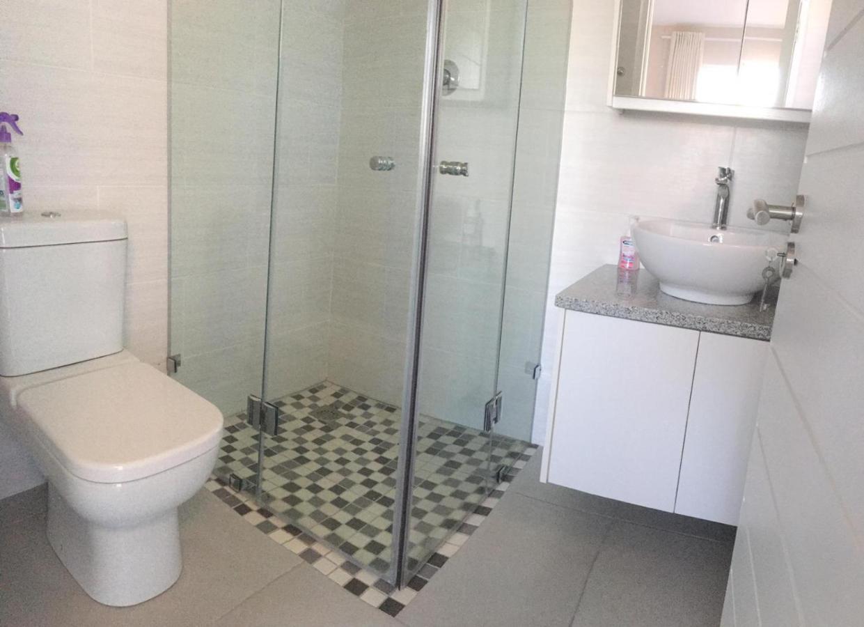 Vermont Hermanus - Views, Sunny, Right On The Sea Exterior foto